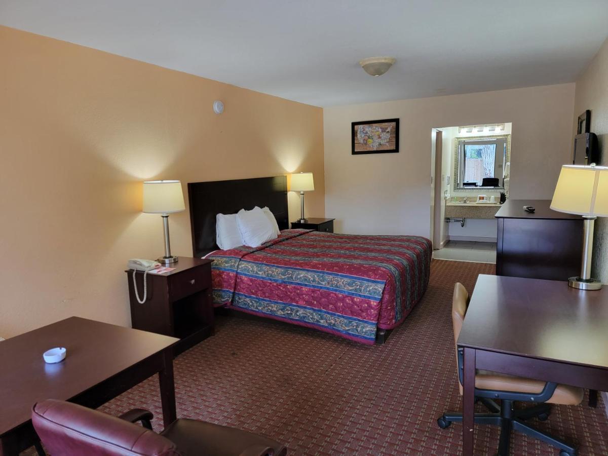 Twin Star Lodge Biloxi Exterior photo