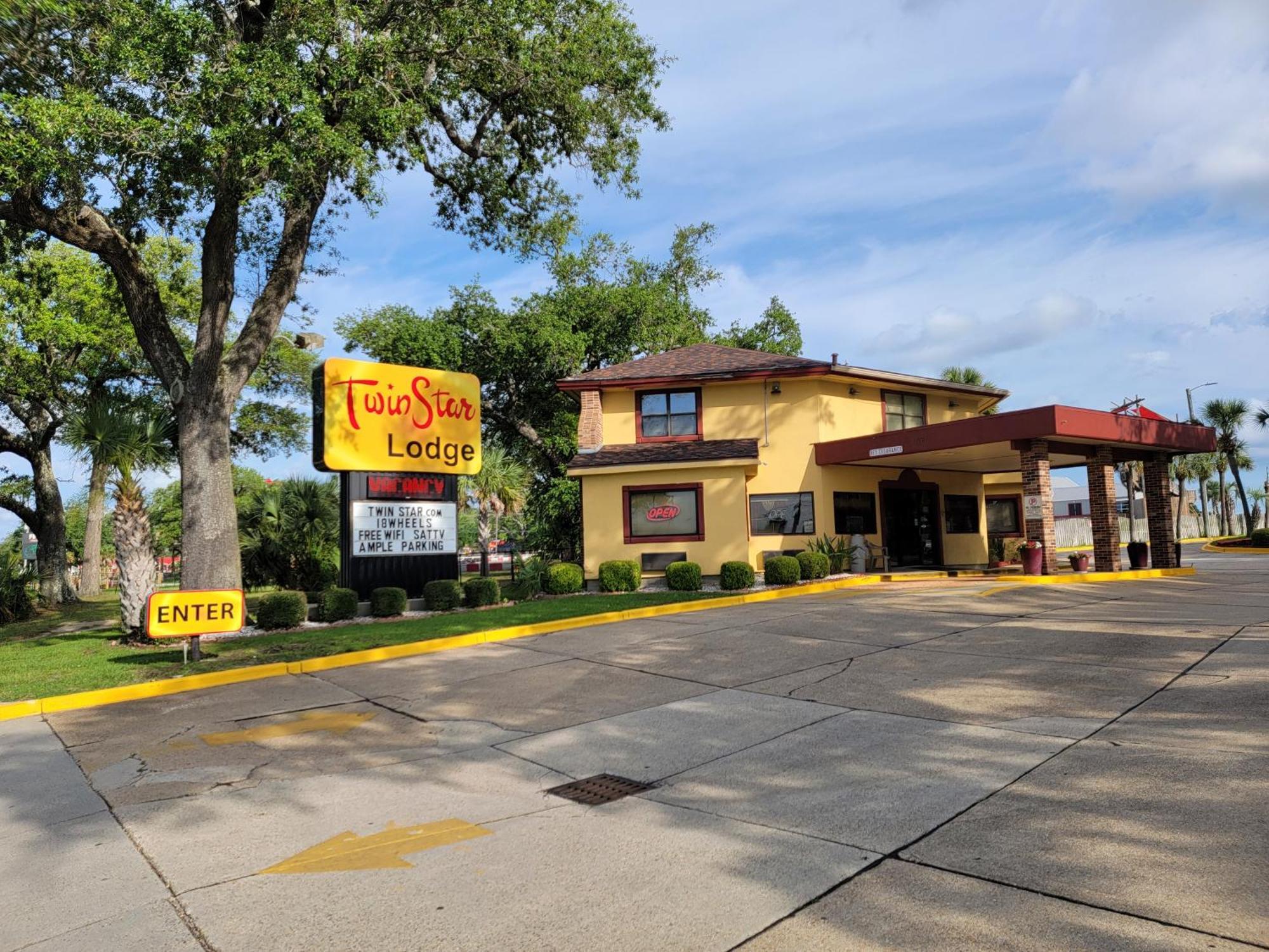 Twin Star Lodge Biloxi Exterior photo